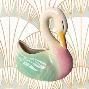 Vintage Shawnee Ceramic Swan Planter